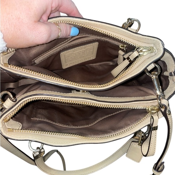 Coach mini Christie handbag - Picture 7 of 9
